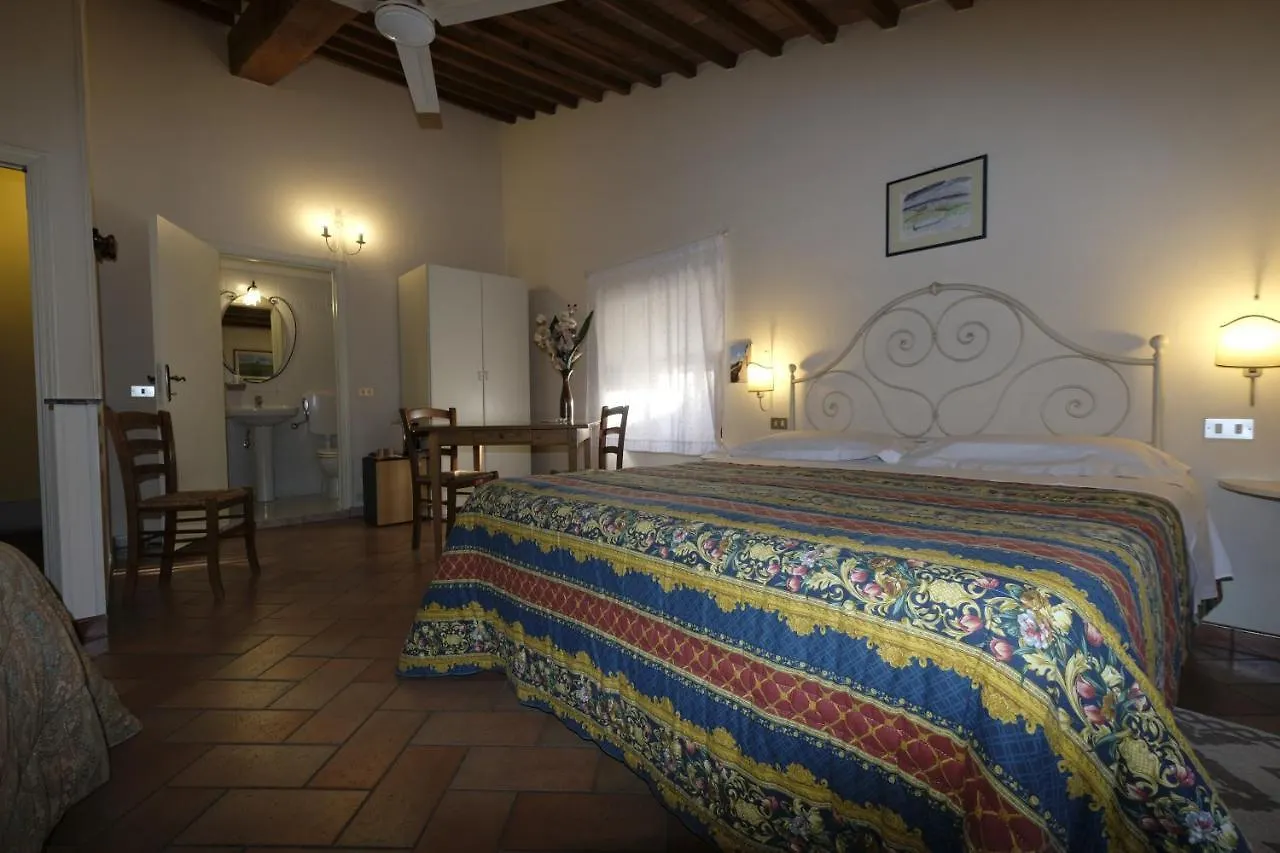 Oliviera Camere Pienza 0*,  Italy