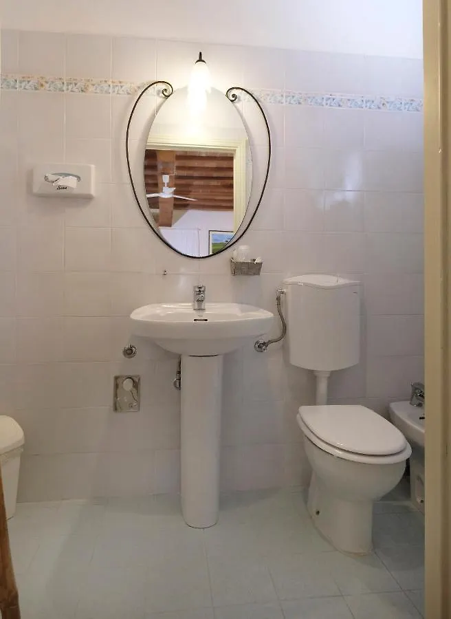 بيت ضيافة Oliviera Camere بيينْسا إيطاليا