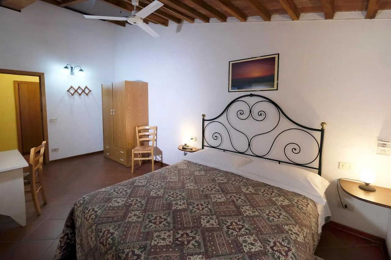 بيت ضيافة Oliviera Camere بيينْسا إيطاليا